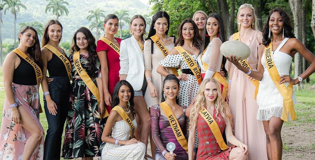 ¡Sin pudor! Miss Nigeria “batió la maraca” y se las dejó tocar (VIDEO)