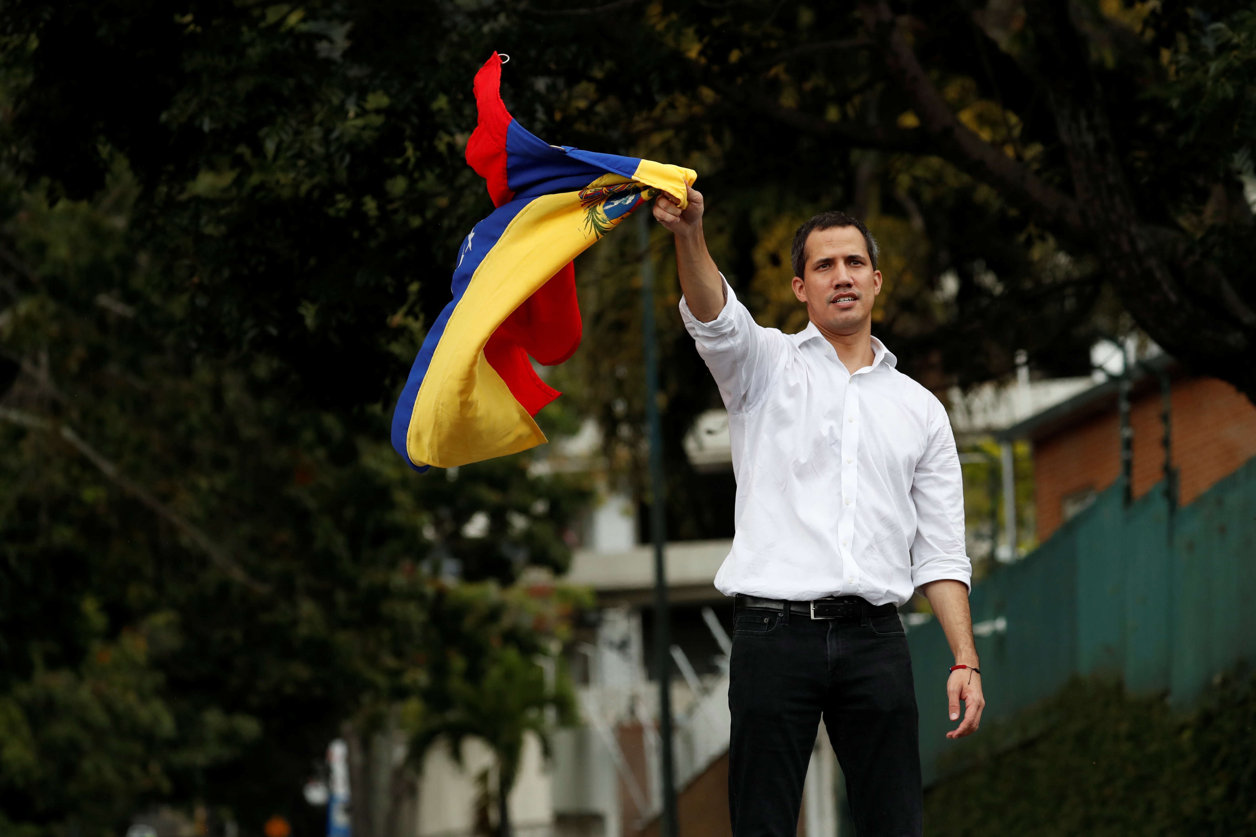 Guaidó sobre las protestas de este #18Nov: Depende de todos hacer frente a la dictadura