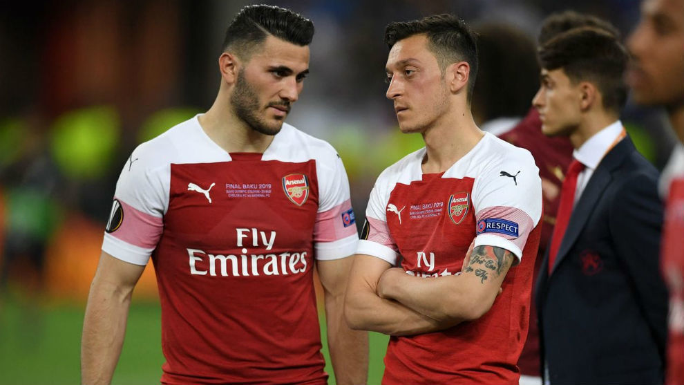 Condenan al hombre que intentó robar a los futbolistas Ozil y Kolasinac a diez años de cárcel