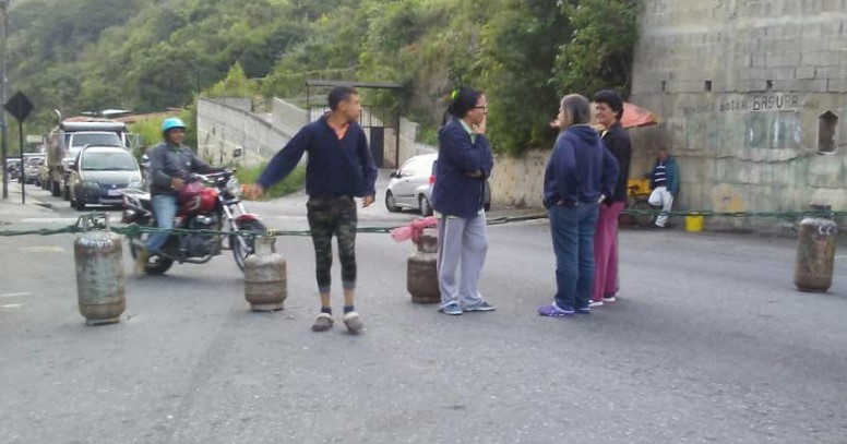 Habitantes en Trujillo protestan en las calles por falta de gas doméstico #13Nov (Foto)