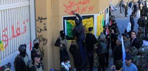 El asalto a la Embajada de EEUU en Bagdad amenaza con desatar una crisis diplomática