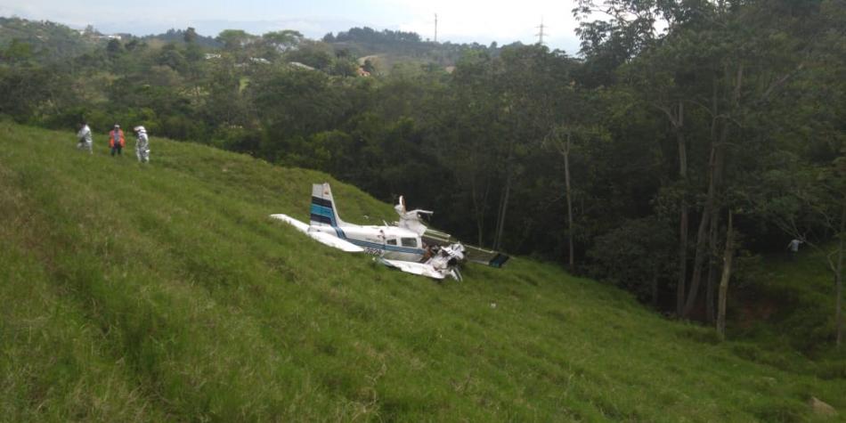 Tres muertos en accidente de avioneta en Colombia