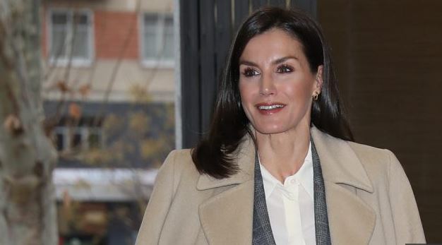 Reina Letizia y el error que arruinó por completo su look (Fotos)