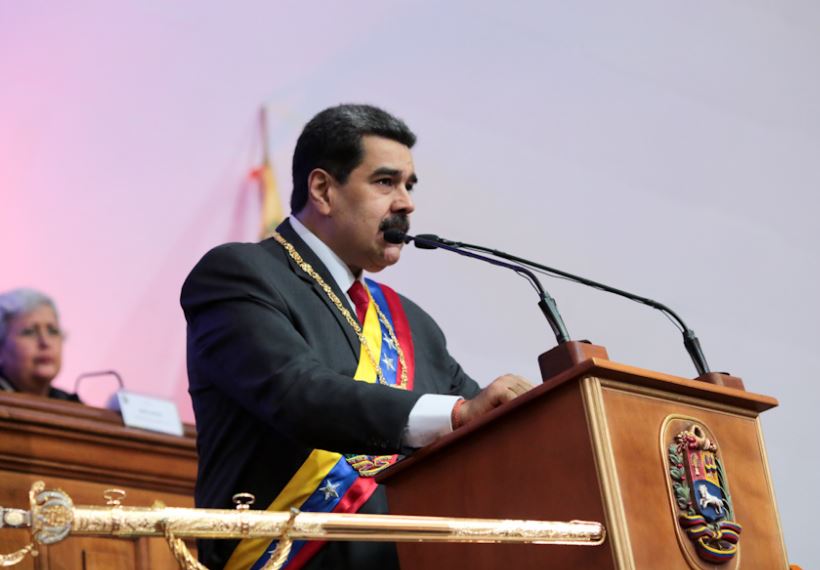 Maduro decretó que los servicios del Saime deberán ser cancelados en petro
