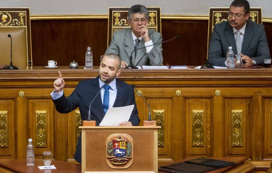 ¿Trabaja en el Saime? Nacho lo aclaró todo en polémico video