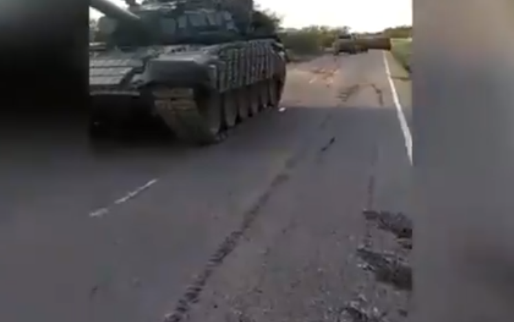 Las prácticas militares del chavismo arruinaron las carreteras en Aregue, estado Lara (Video)