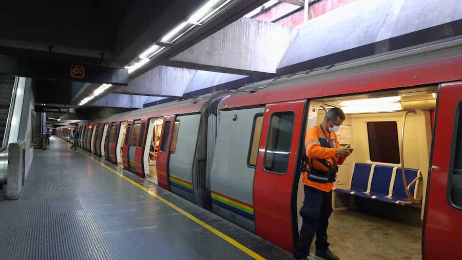Servicios adscritos al Metro de Caracas cerrarán más temprano durante fin de año