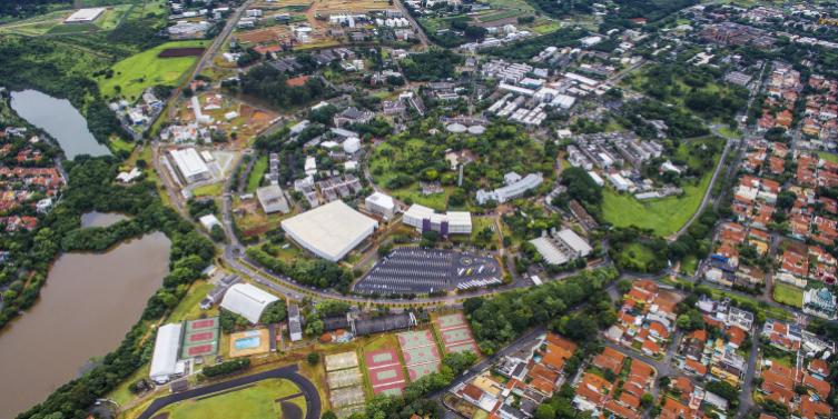 Primera universidad pública de Brasil suspende clases por el coronavirus