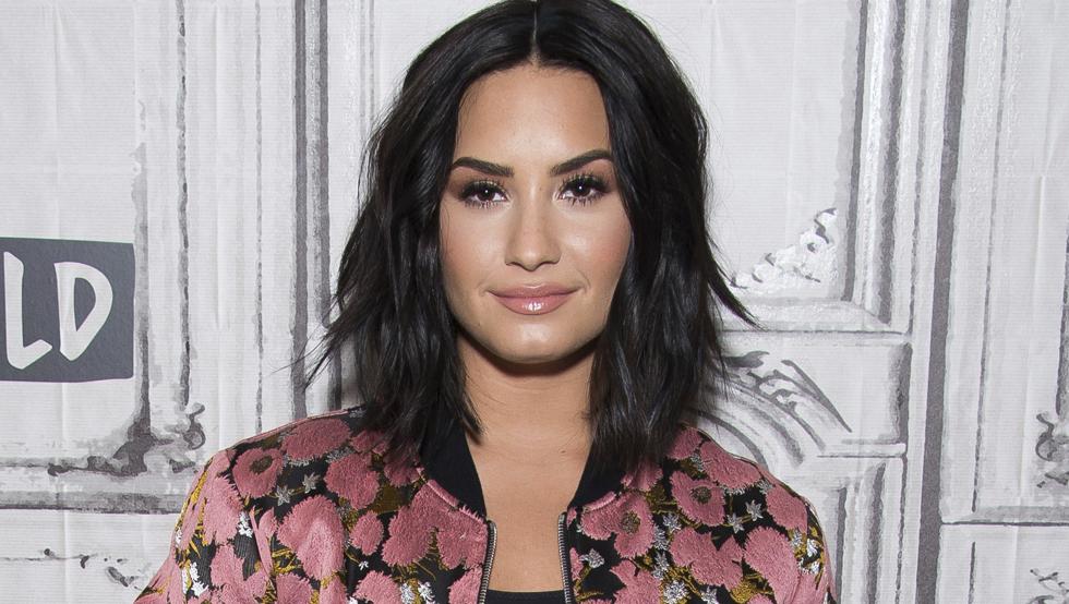 Demi Lovato muestra su increíble crecimiento de pechos: “Tengo las te*** que deseaba” (Sin sostén)