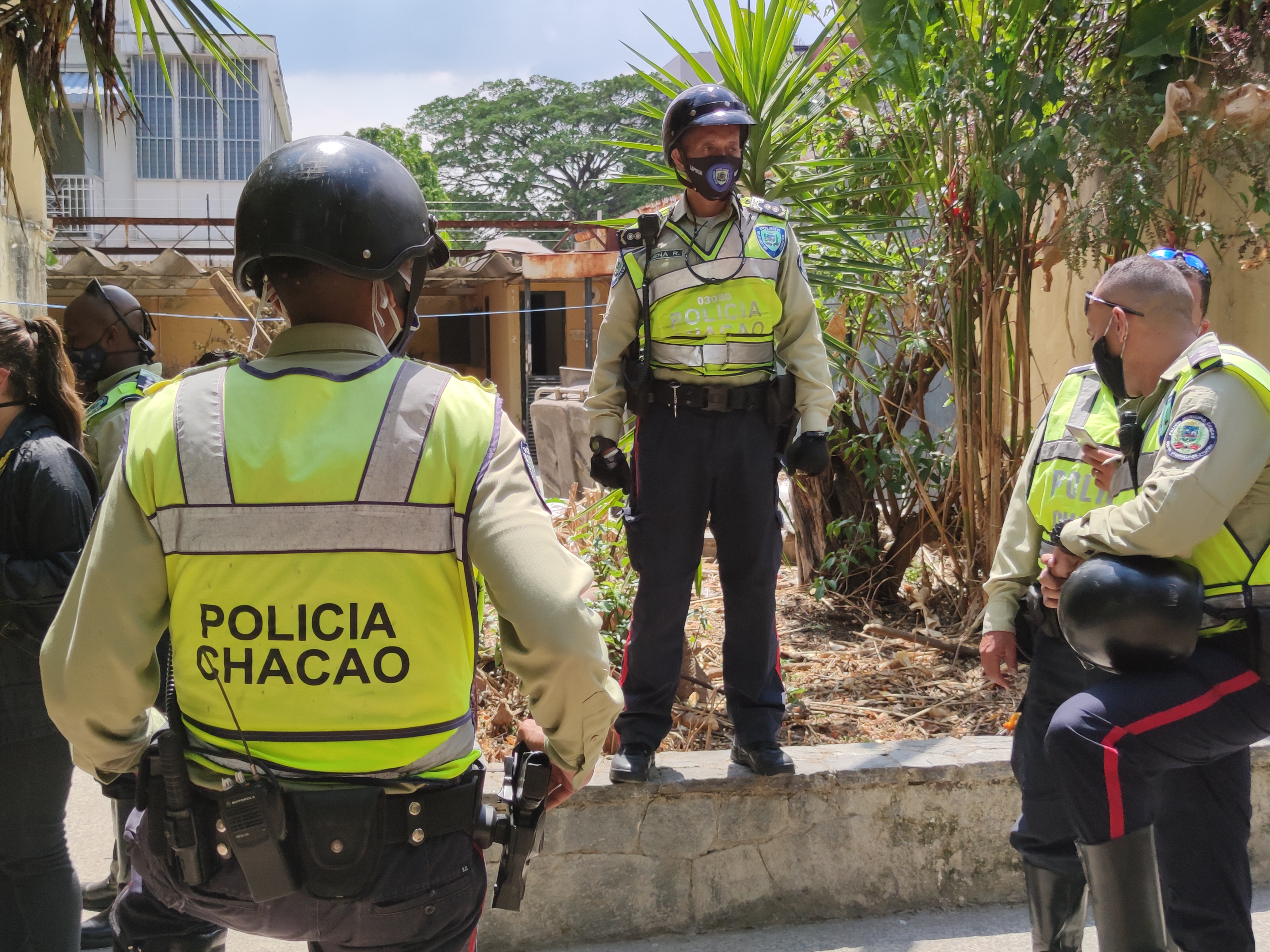 Tres invasiones se han desalojado en Chacao en menos de una semana (fotos)