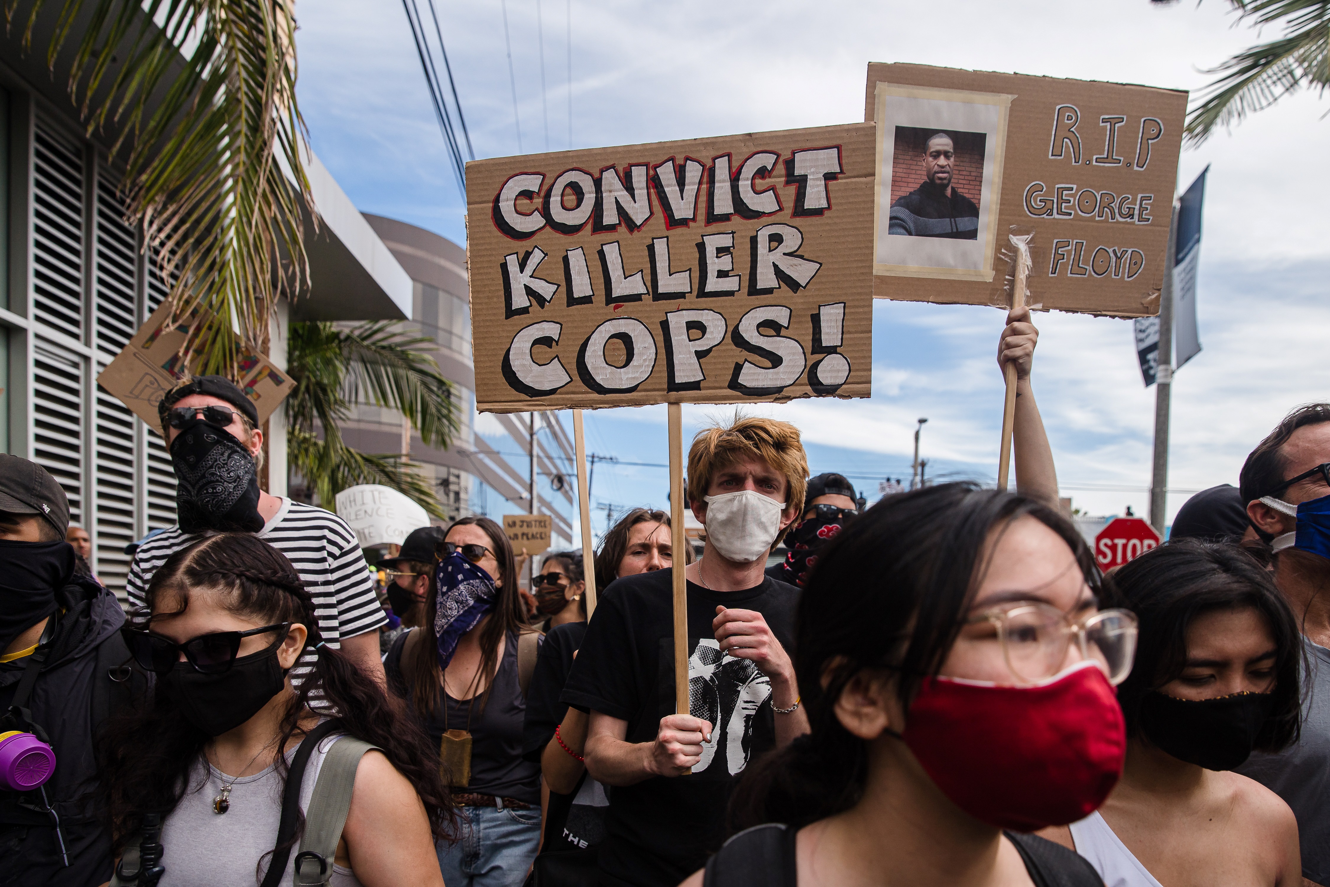 Disminuyen los disturbios en EEUU… pero no las protestas (VIDEO)