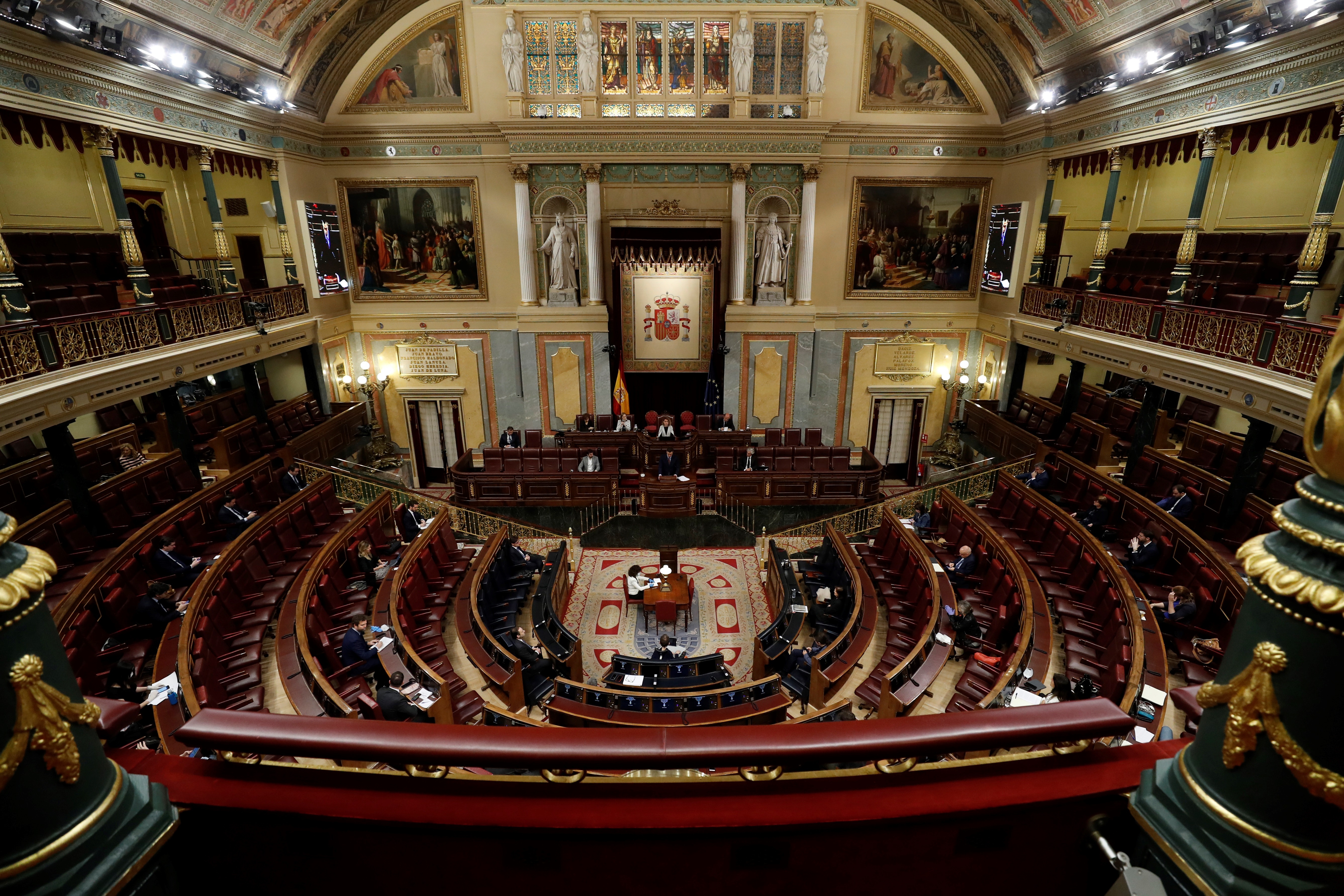 El uso del catalán, euskera y gallego ya es oficial en el Congreso español