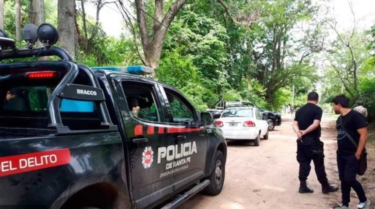 Salió de la cárcel, fue a buscar a su ex y la asesinó por haberlo dejado