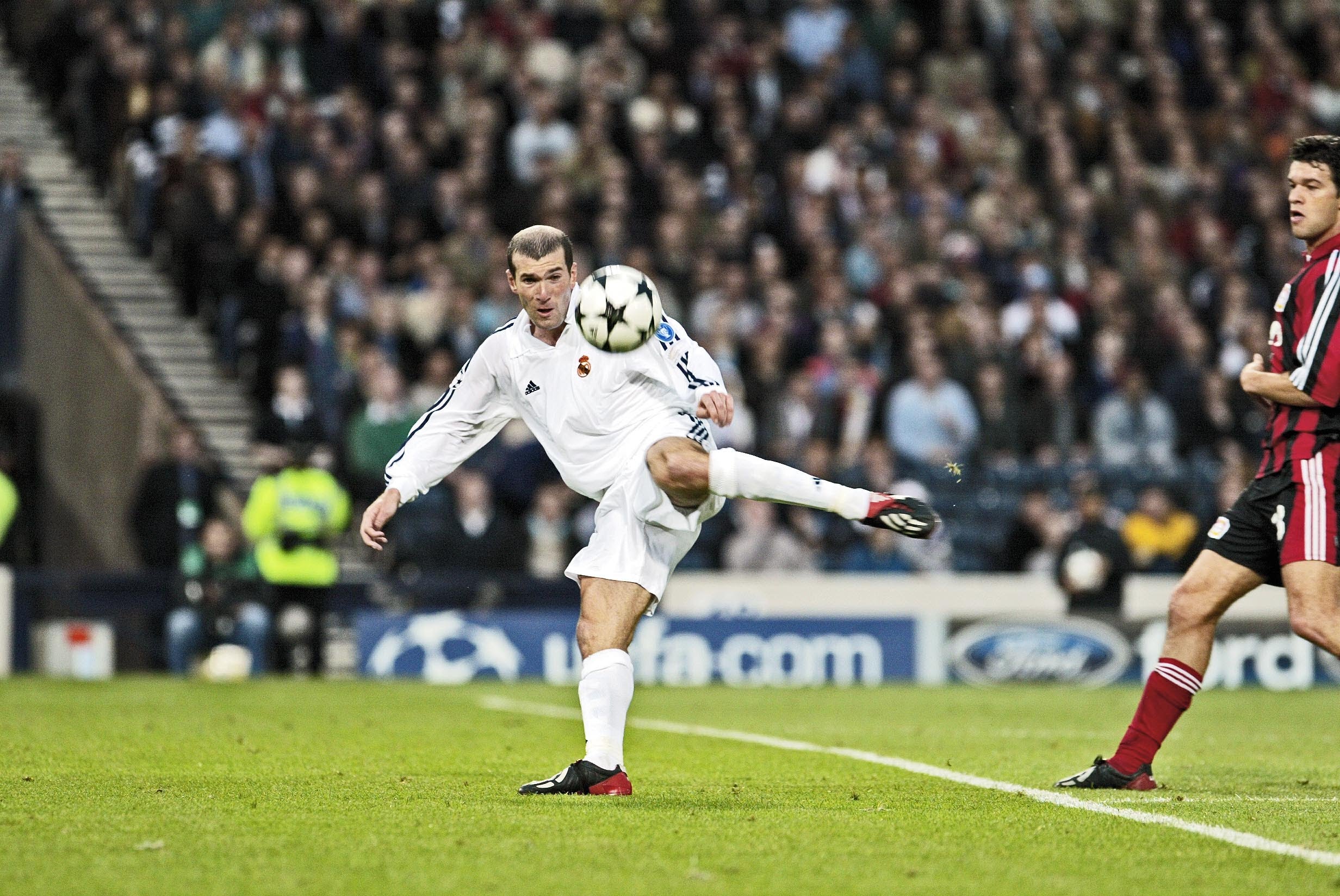 France Football eligió el mejor gol en la historia de la Uefa Champions League (VIDEO)