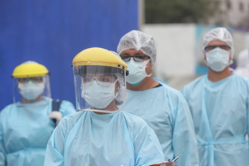 La dura batalla de Perú contra el Covid-19 ha dejado casi nueve mil fallecidos