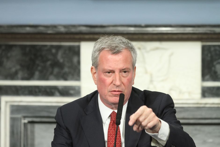 Exalcalde de Nueva York Bill de Blasio confirmó su candidatura al Congreso