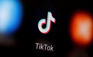 Italia bloquea TikTok tras la muerte de una niña de 10 años por asfixia