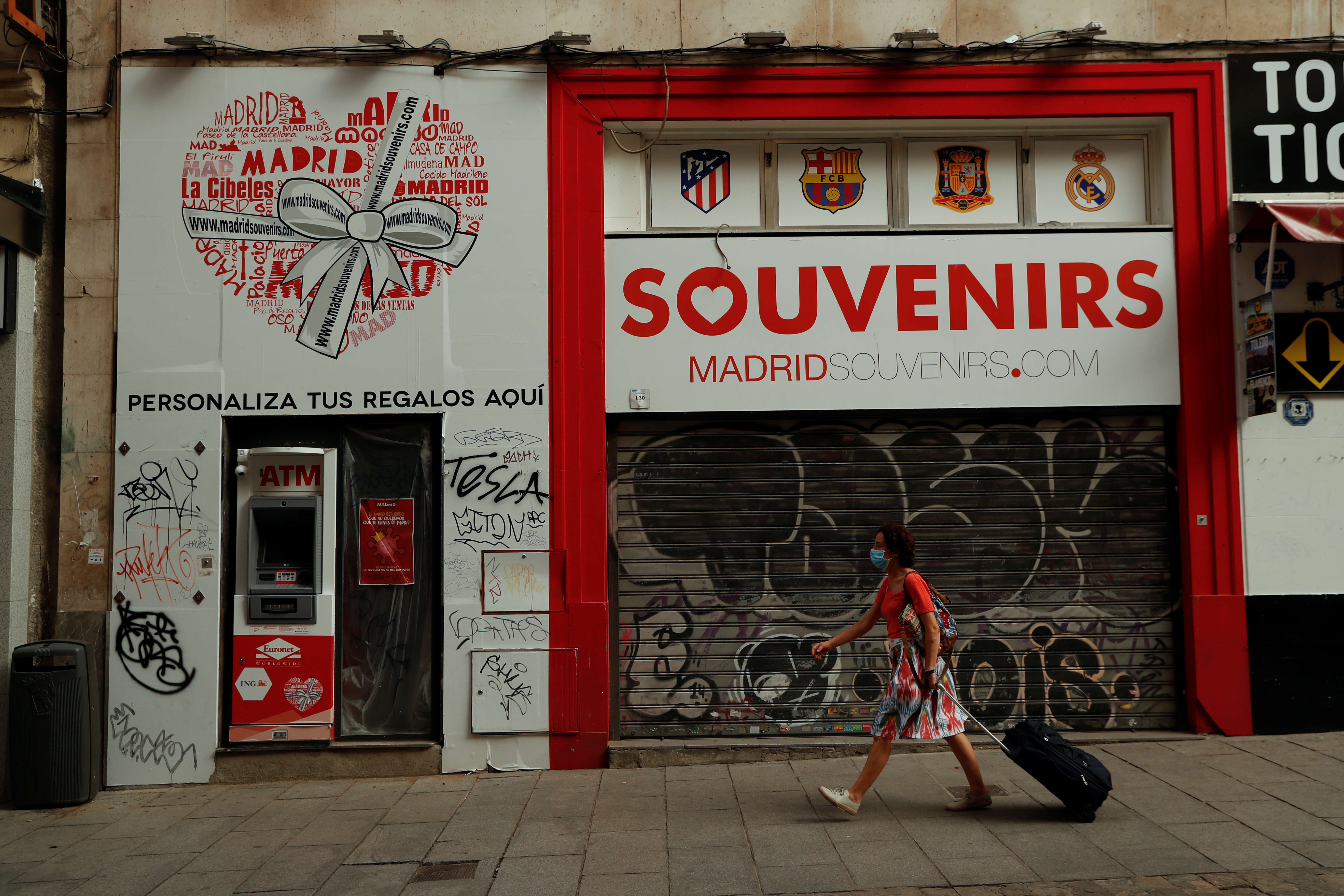 España sufre la peor recesión en los registros, con una caída trimestral del PIB del 18,5%