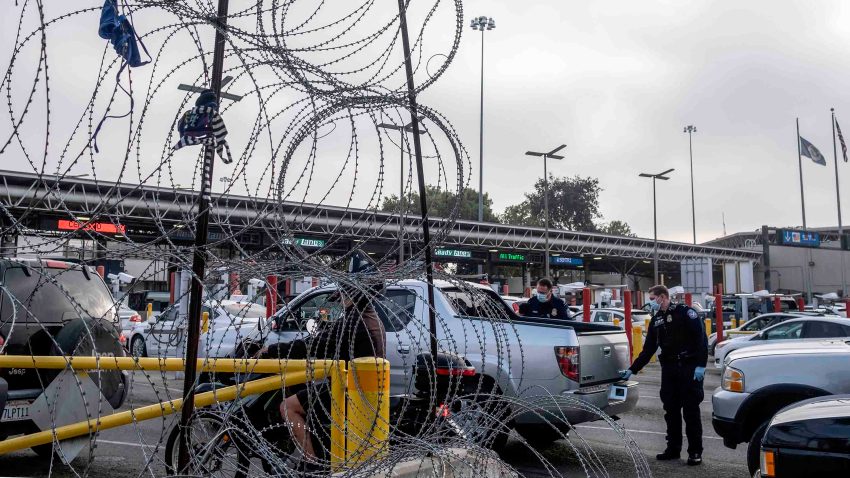 EEUU extenderá el cierre de sus fronteras con Canadá y México hasta finales de agosto