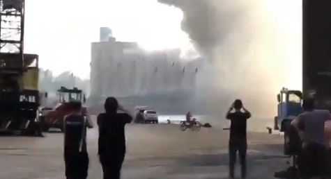 ¡ANGUSTIA! La brutal explosión en el Líbano grabada a METROS de distancia