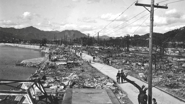 Por qué las bombas que devastaron Hiroshima y Nagasaki eran totalmente distintas