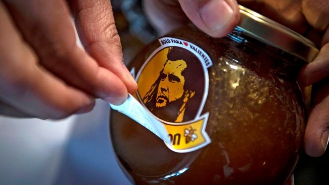 Miel Gibson: La marca chilena de miel cambia de logo tras las “amenazas” de los abogados del actor de Hollywood