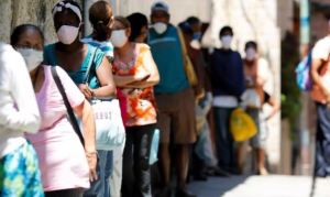 Alarmante: Casi 3.500 personas se estarían contagiando por coronavirus diariamente en Venezuela