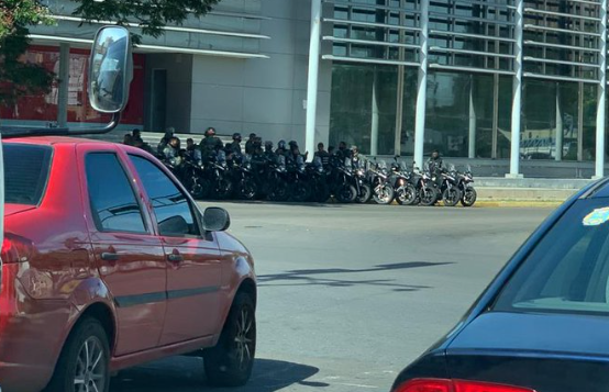 ¿A qué le temen? Maduro ordenó a funcionarios de la GNB custodiar zonas de Maracaibo (Foto)