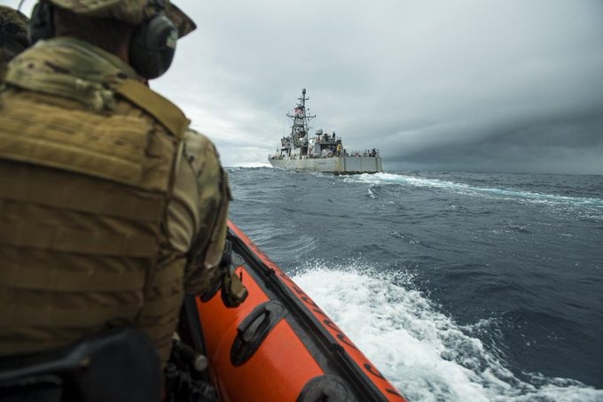 “Listos para la acción”: Estados Unidos desplegó en el Caribe al poderoso USS Tornado (FOTOS)