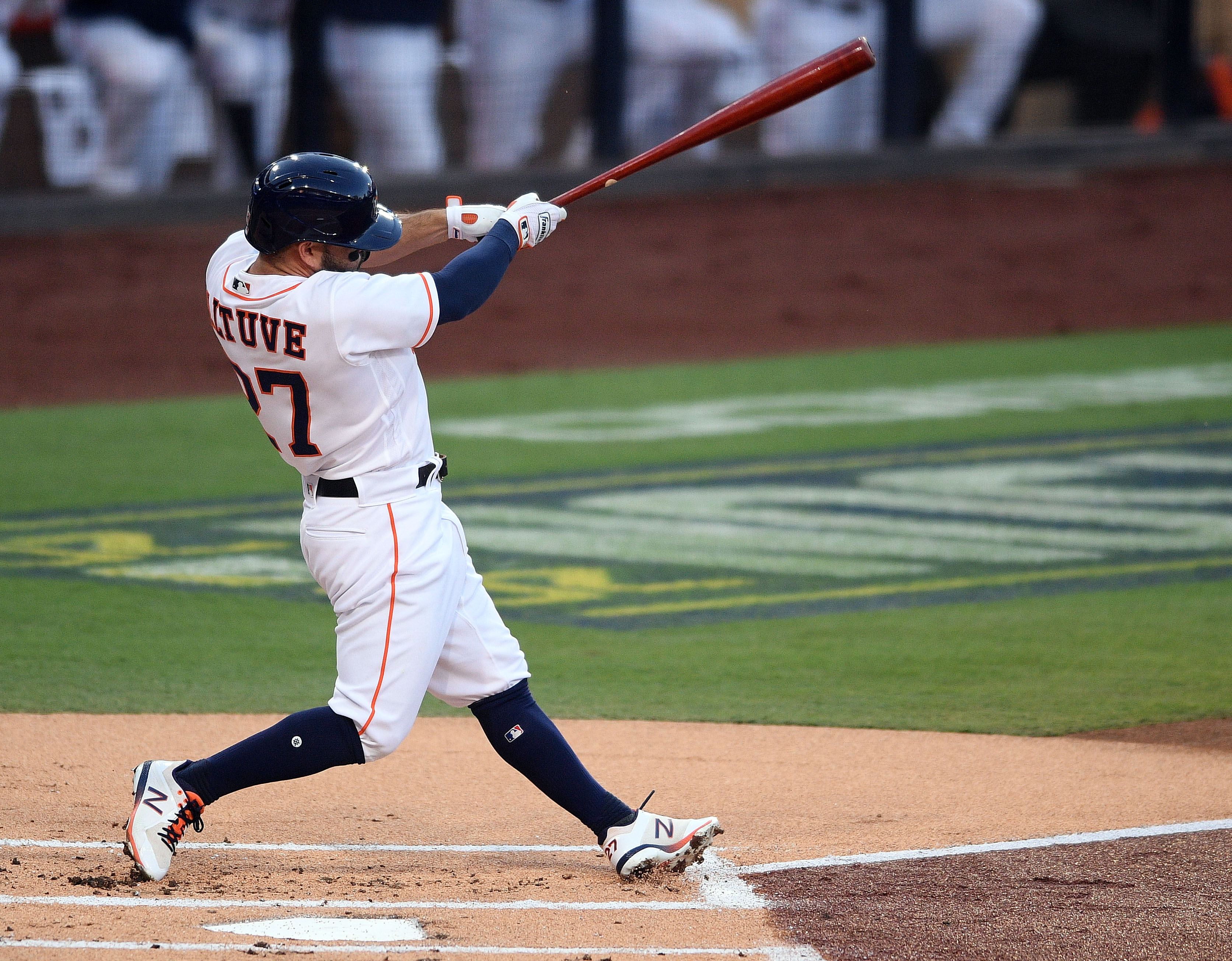 Altuve no para de sumar récords en la Serie de Campeonato