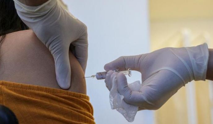 Colombia comenzó ensayos clínicos de la vacuna de Johnson & Johnson contra el Covid-19