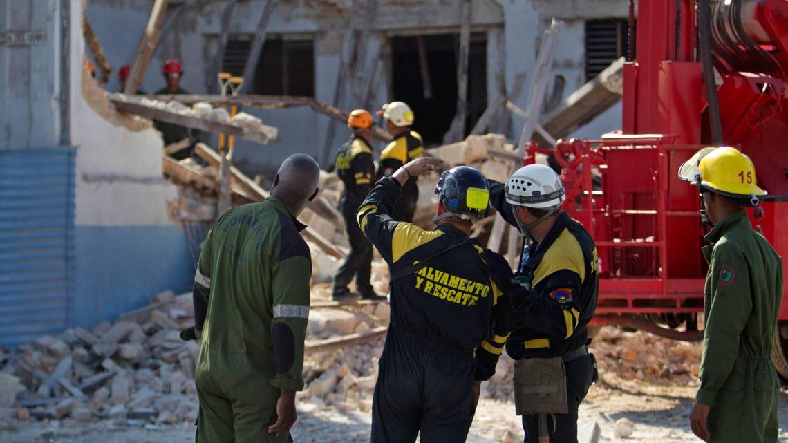 Escombros del Castrismo: Edificio con 108 habitantes se desplomó en La Habana (FOTOS)