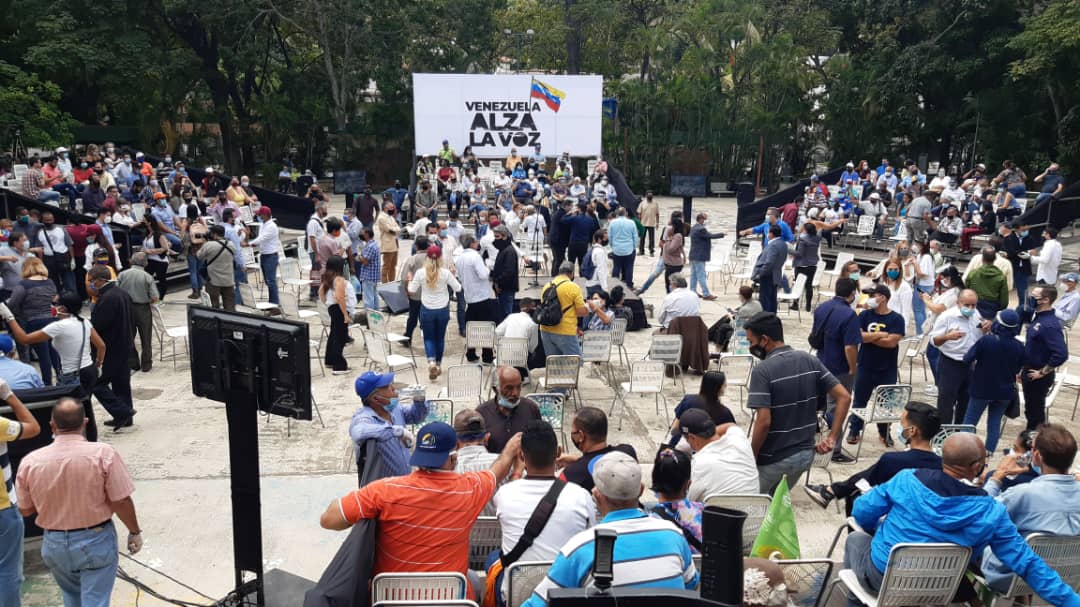 Diputados y sociedad civil respaldaron a Guaidó en llamado para salir a las calles en presentación de Consulta Popular (Fotos+Videos)