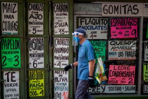 Venezolanos que perciben un salario de 5 dólares “están condenados a morir de hambre”