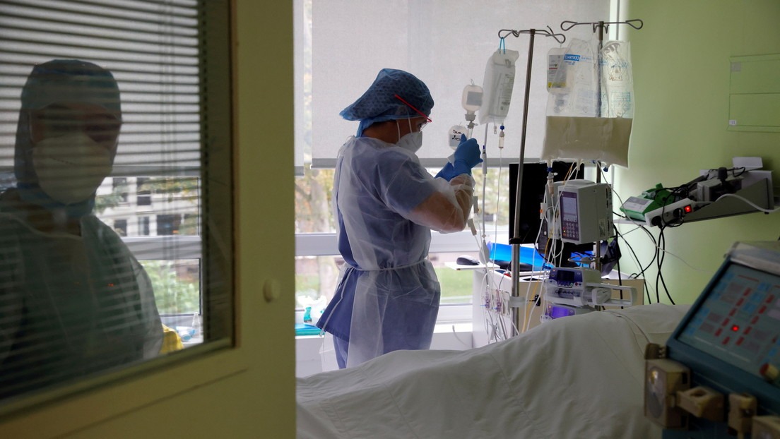 Trauma masivo entre las enfermeras en todo el mundo tras un año de pandemia