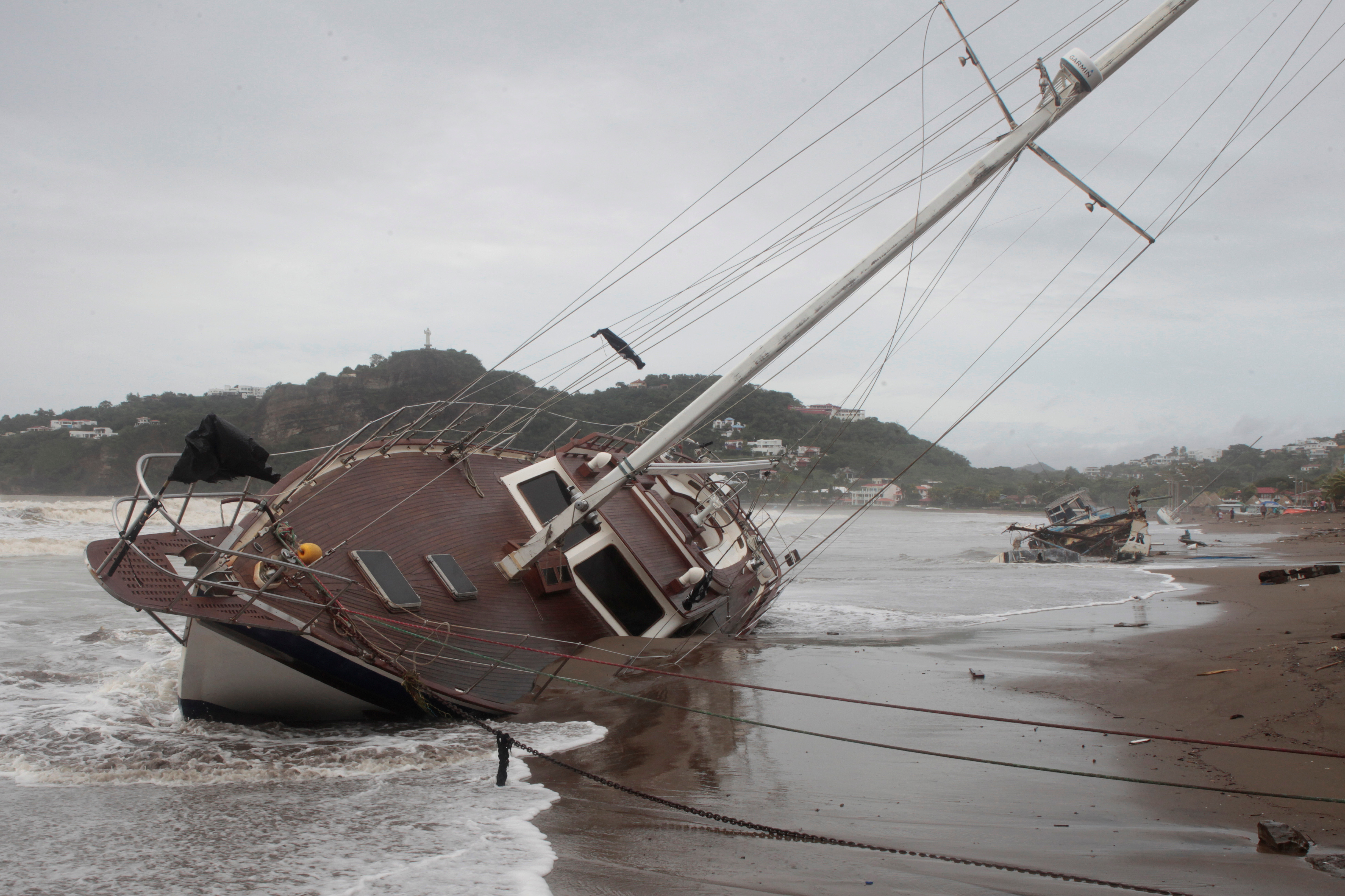 El huracán Eta deja tres muertos en Nicaragua y Honduras