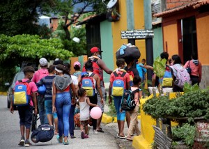 Legalización de venezolanos: Qué derechos ganan y qué obligaciones adquieren (Documento)