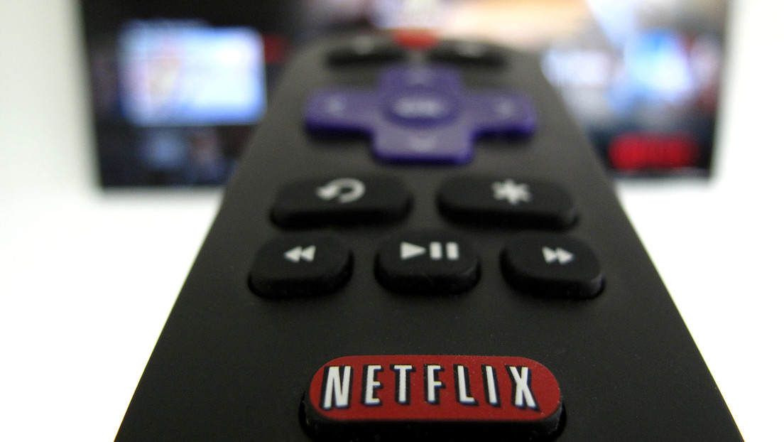 Netflix prueba un canal similar a la televisión para que usuarios no deban elegir qué ver
