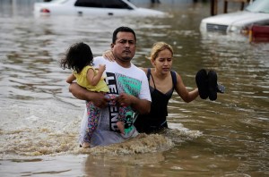 Huracán Eta deja grandes inundaciones y deslaves a su paso por Centroamérica (FOTOS)