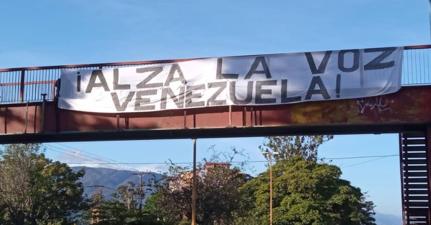 ¡Alza la voz Venezuela! Así amaneció Mérida… con una gran pancarta que invita a la reflexión (Foto)