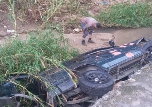 Joven de 20 años murió tras volcamiento de un vehículo en la carretera Panamericana