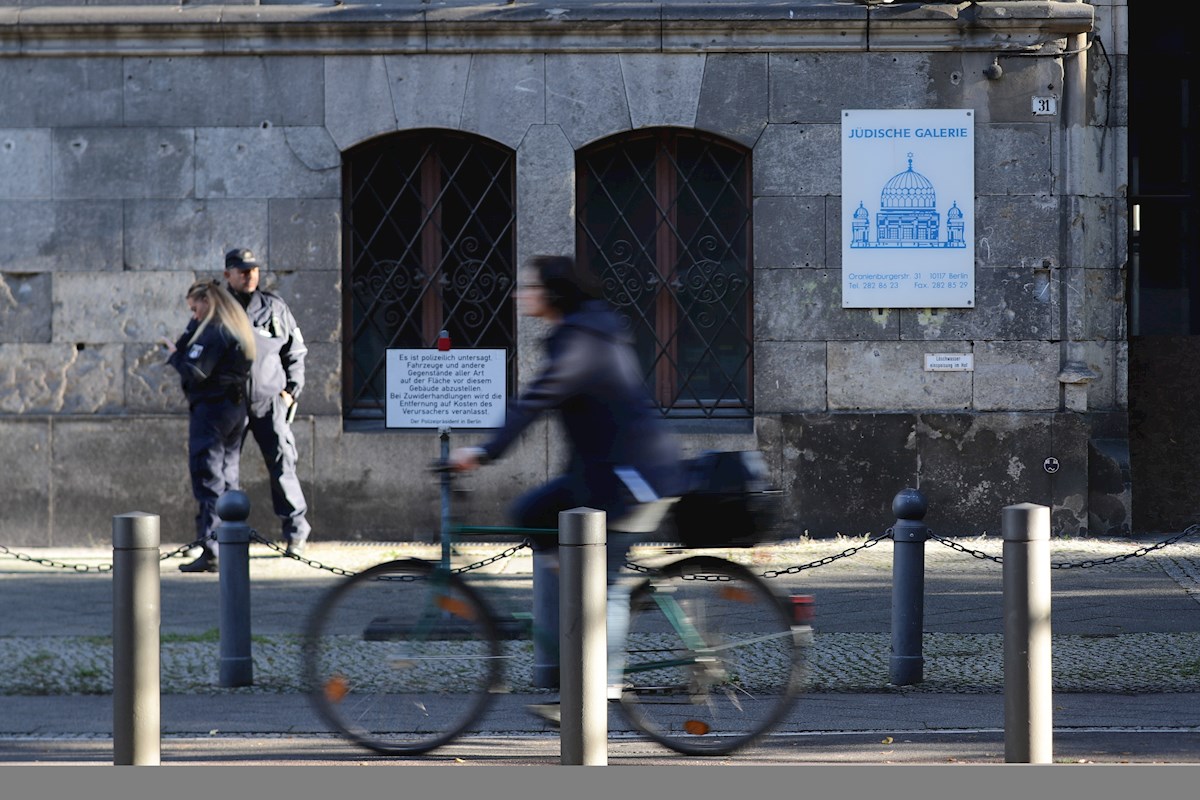 Alemania ve “primeras señales” de mejora en la curva de contagios de Covid-19