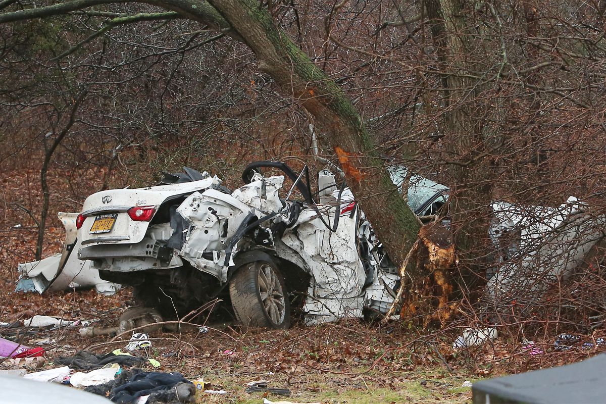 Adolescente causó dos muertes en accidente vial la noche de Thanksgiving en Nueva York