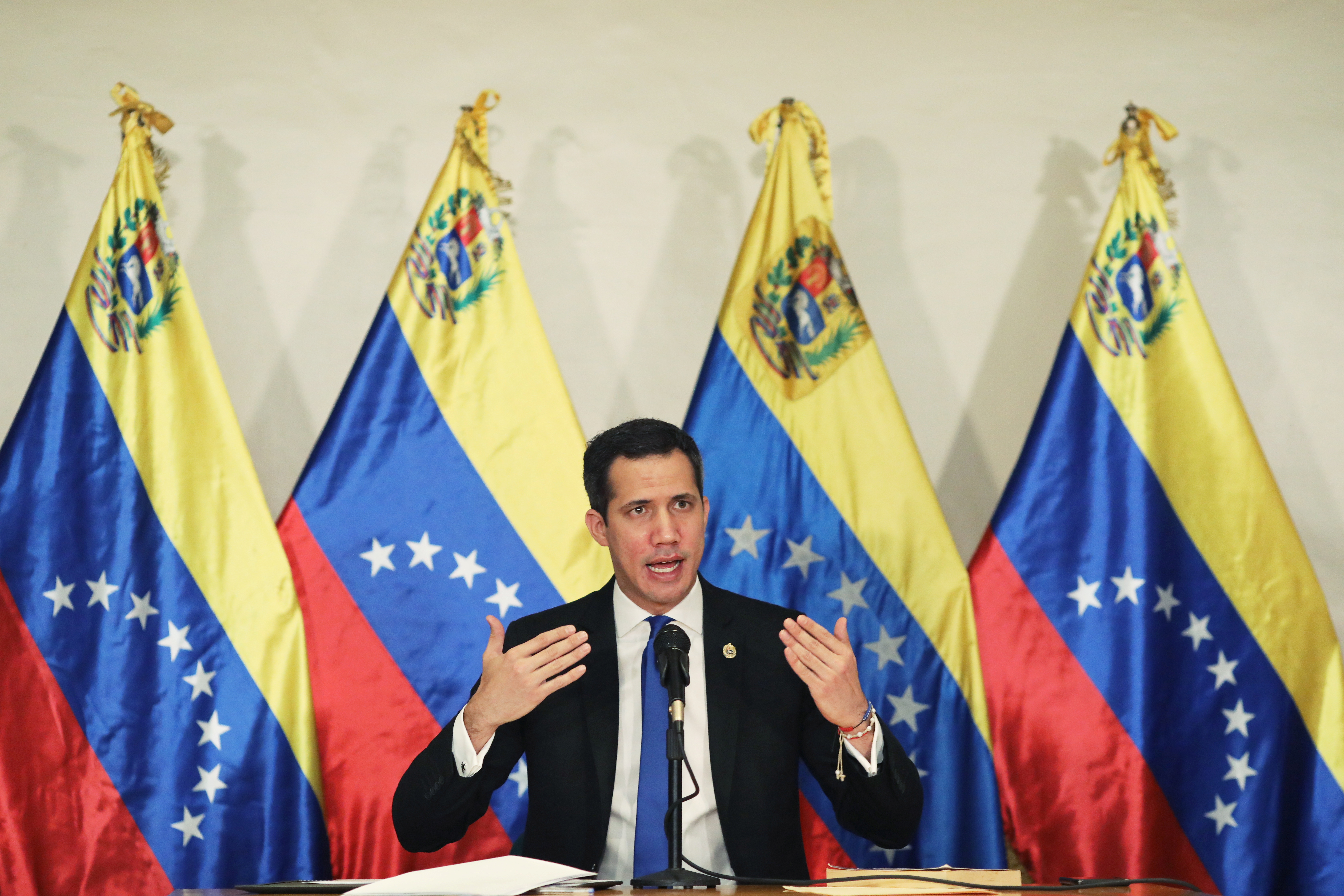 Presidente (E) Guaidó ratifica instalación de la legítima AN pese a la persecución de la dictadura