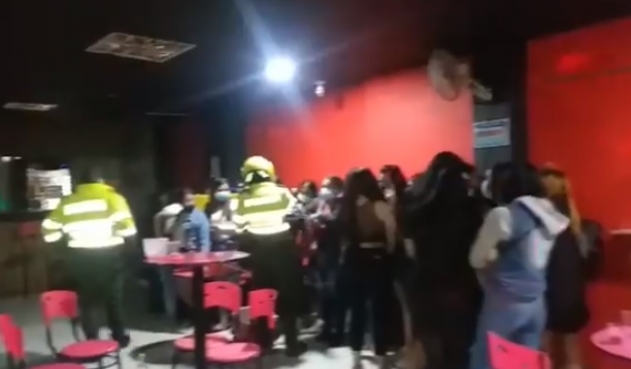 VIDEO: Al menos 60 venezolanos podrían ser deportados de Colombia por armar una “coronaparty”