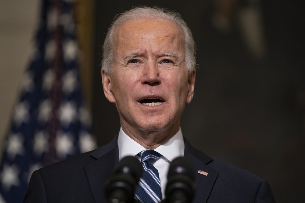 Biden pidió al Tribunal Supremo cancelar las demandas sobre el muro y el asilo