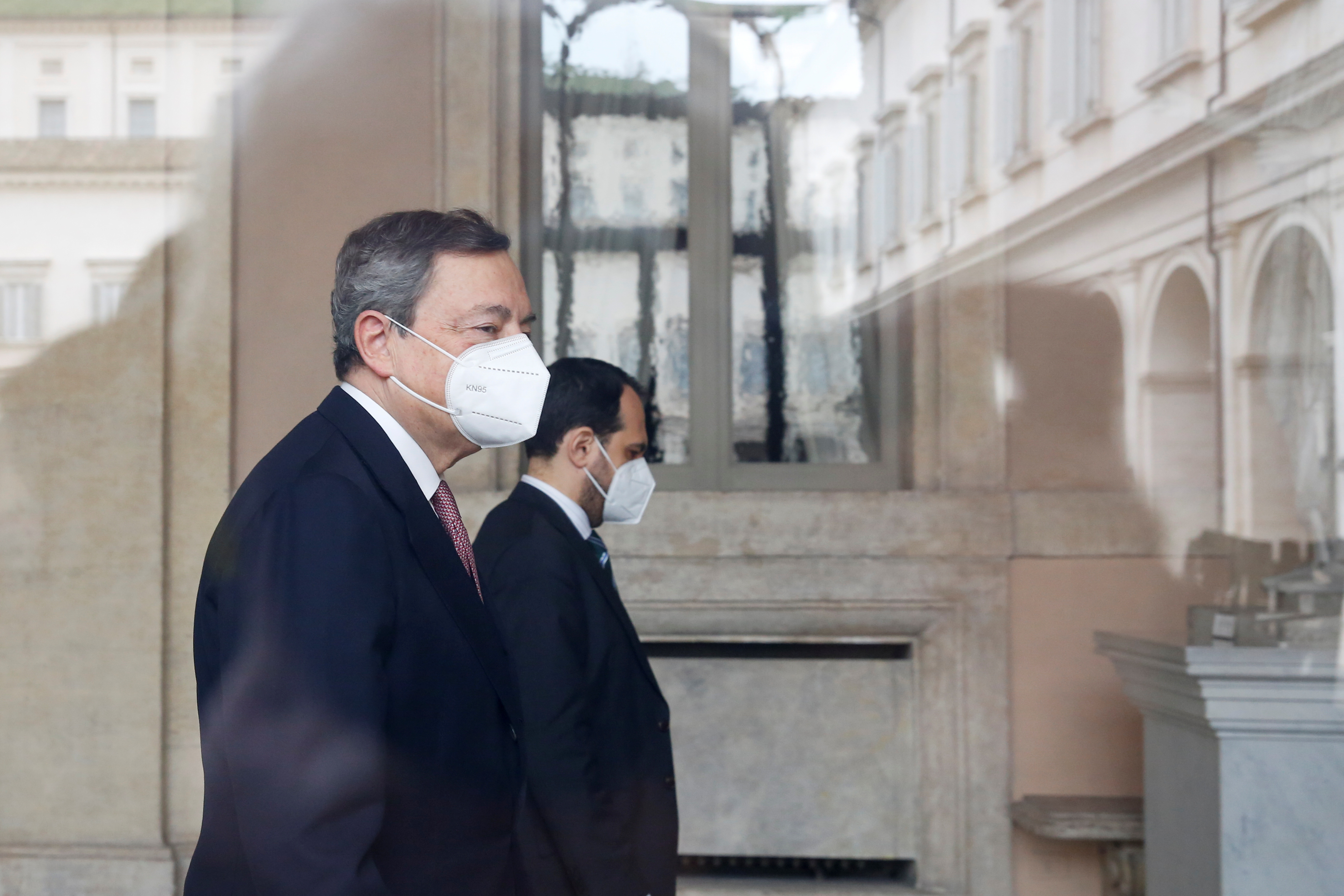 Canciller italiano acusa a partidos “pro Putin” por la caída de Draghi