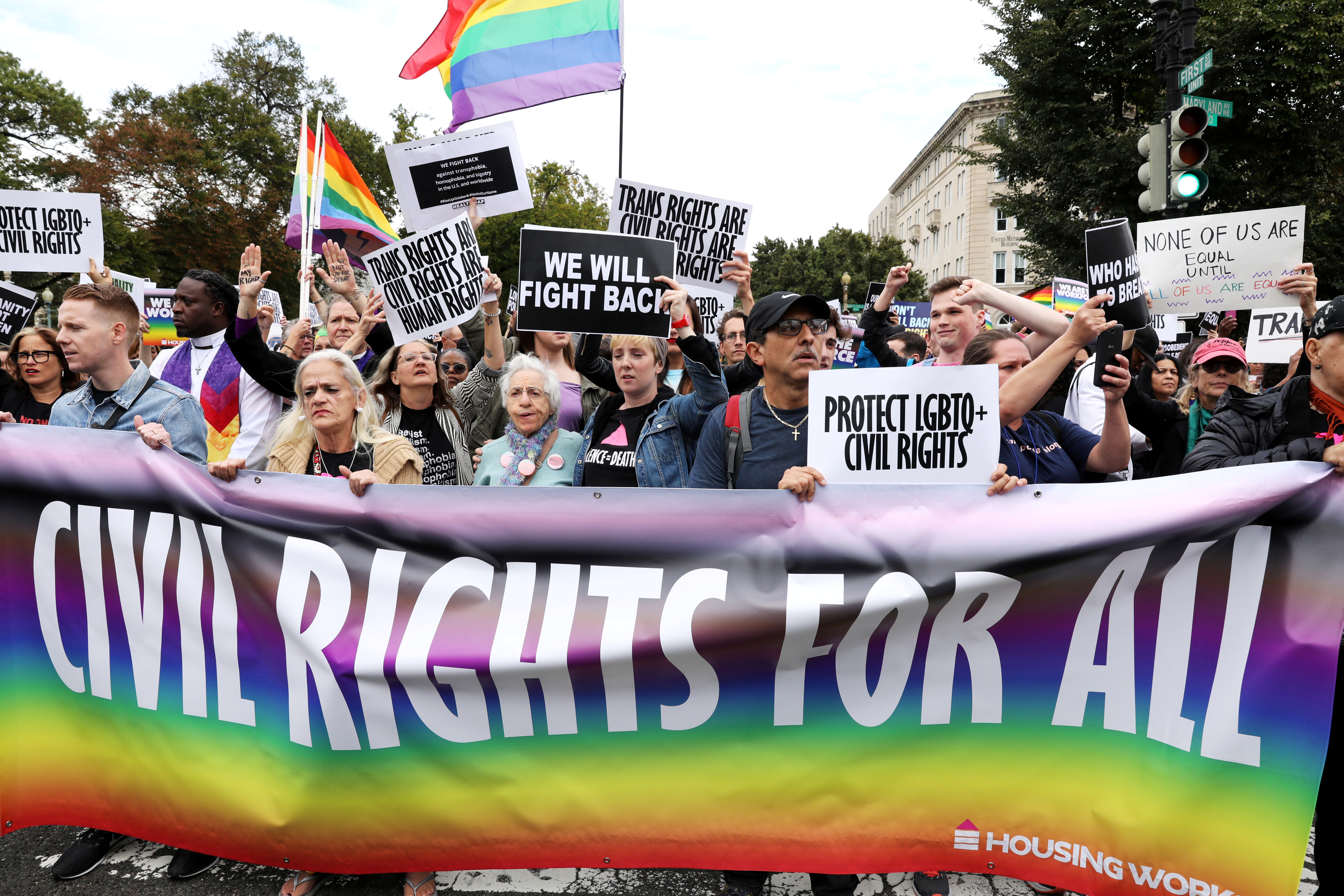 Comunidad Lgbt+ de EEUU se acerca a la “libertad” tras aprobación de ley en Cámara de Representantes