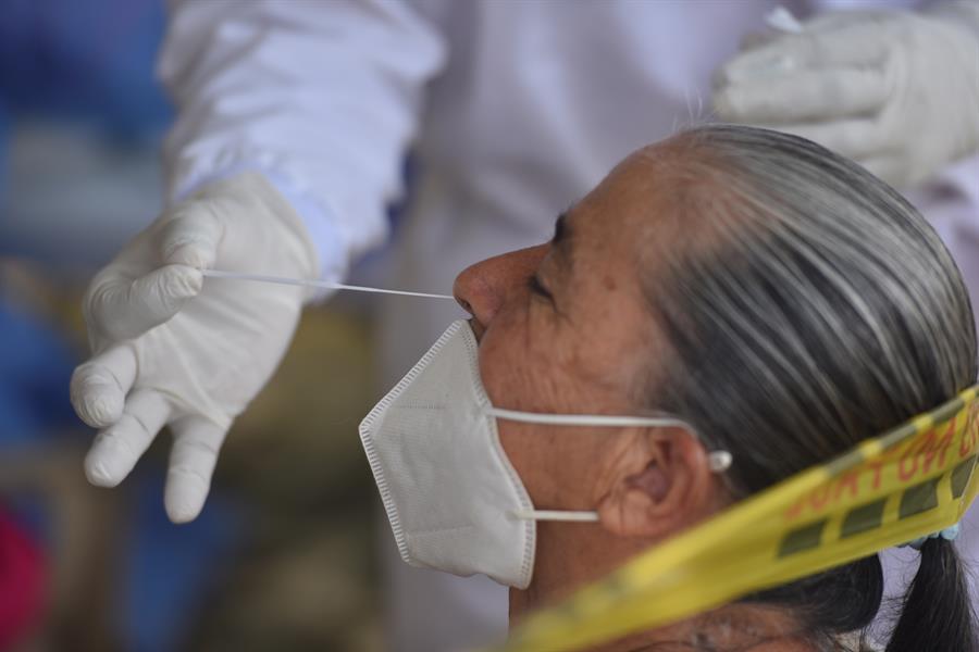 Colombia registra la sexta cifra más alta de casos desde comienzo de pandemia