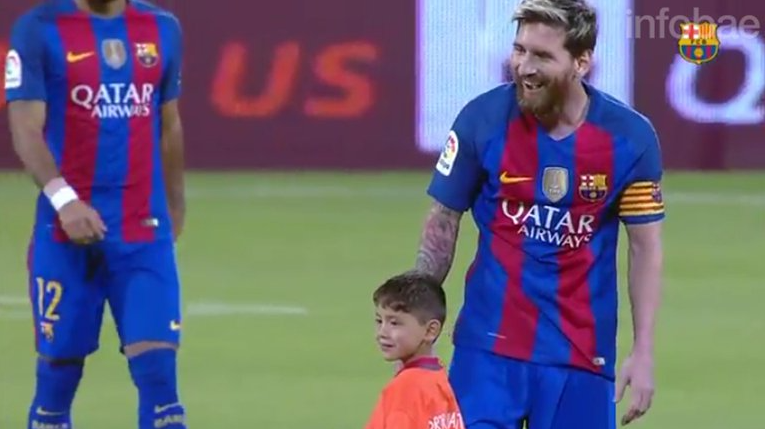 Vive rodeado de envidia: El calvario del niño afgano que cumplió su sueño de conocer a Messi